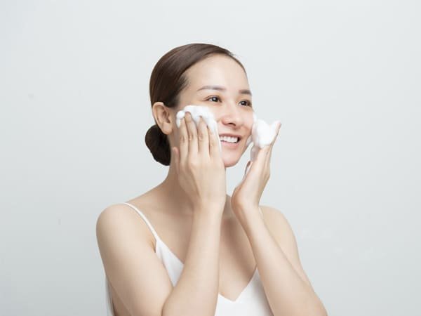 วิธีเลือกโฟมล้างหน้าให้เหมาะกับผิว