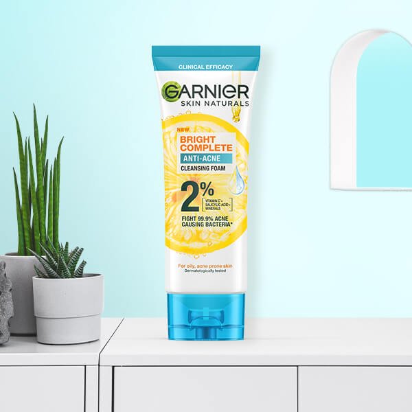 โฟมล้างหน้าลดสิว