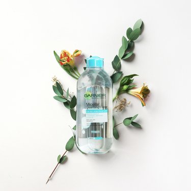 ไมเซล่า วอเตอร์ วิธีใช้ สำหรับผิวมัน มีแนวโน้มเป็นสิวง่าย