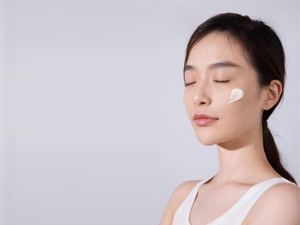 เลือกครีมกันแดดยังไงดี